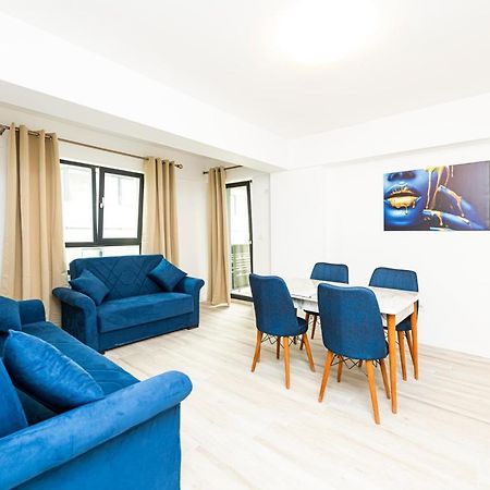 Apart Hotel Fusion Tower Ясси Екстер'єр фото
